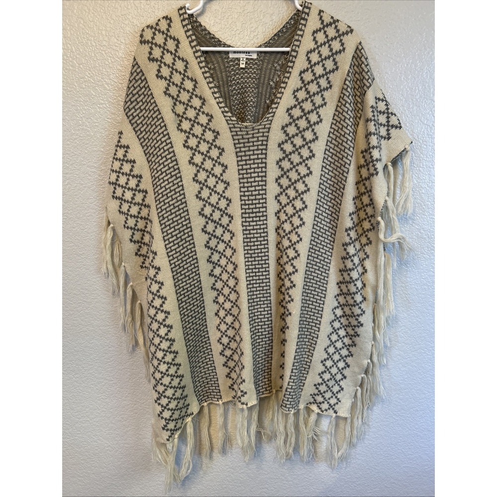Monteau Boho Fringe Poncho Cream Gray Knit Striped Wrap Sweater Women's Medium